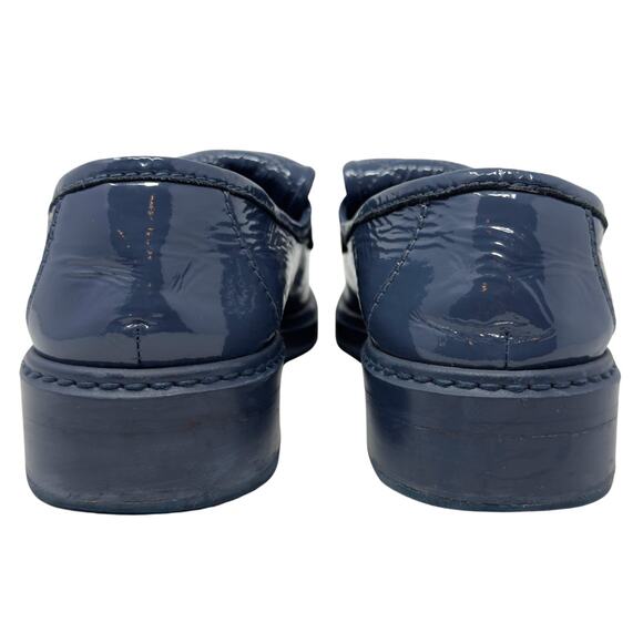 CHANEL Turnlock Quilted Loafers CC Logo Navy Blue Patent Leather Flats Shoe EU40 - Picture 3 of 11